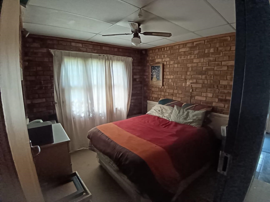 3 Bedroom Property for Sale in Oranjeville Free State